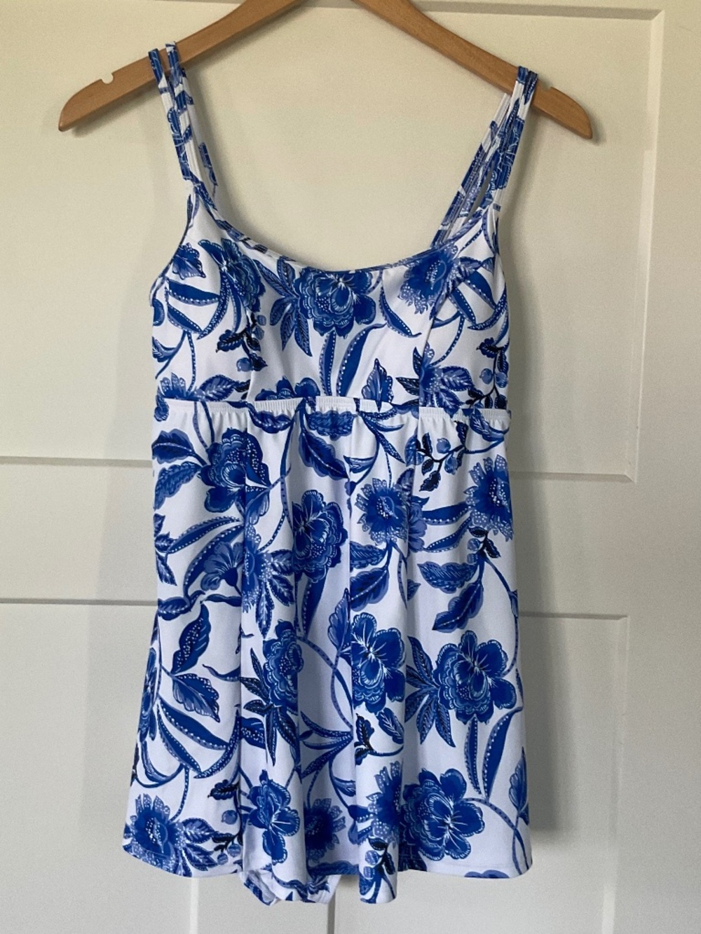 Sonnet Shores Women's Tropical Floral Swim Dress NWT Size 6